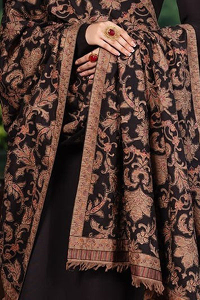 QN880-Wintr Maria B Dhanak Suit with Heavy Embroidered Dhanak Shawl