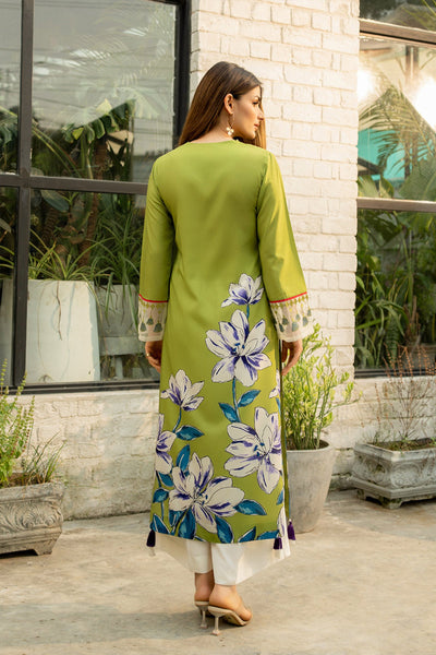 QN829-3PC-WINTER Unstitched shamoz silk fabric in floral print.
