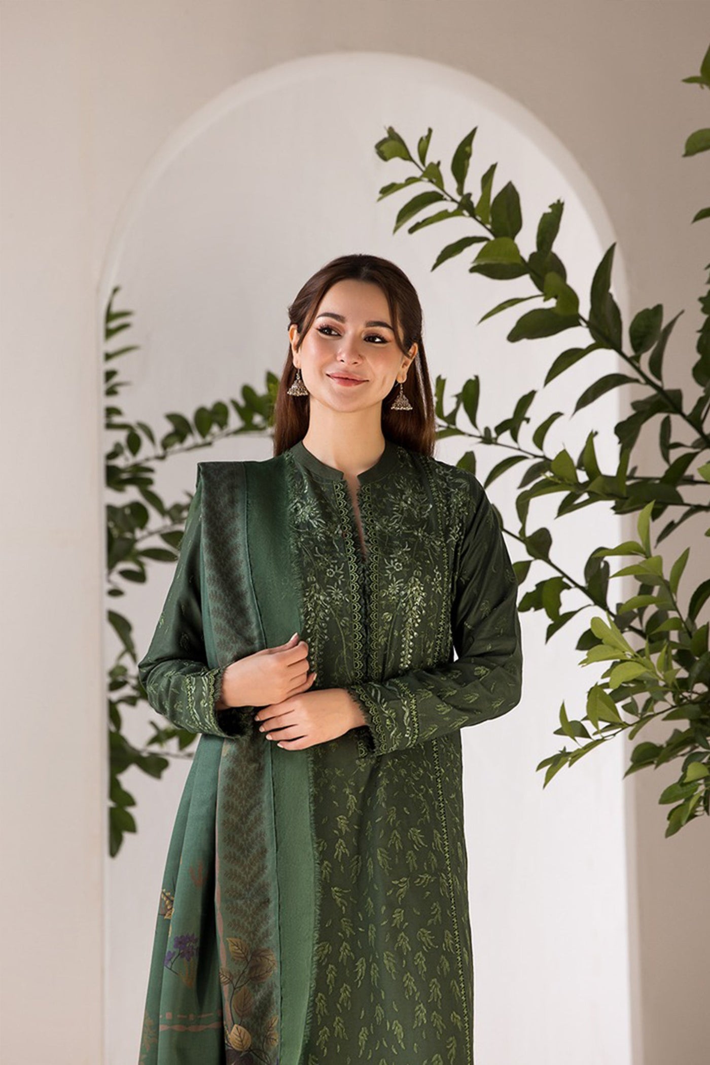 QN1122-winter SOBIA NAZIR- 3PC DHANAK EMBROIDERED SHIRT WITH WOOL PRINT SHAWL