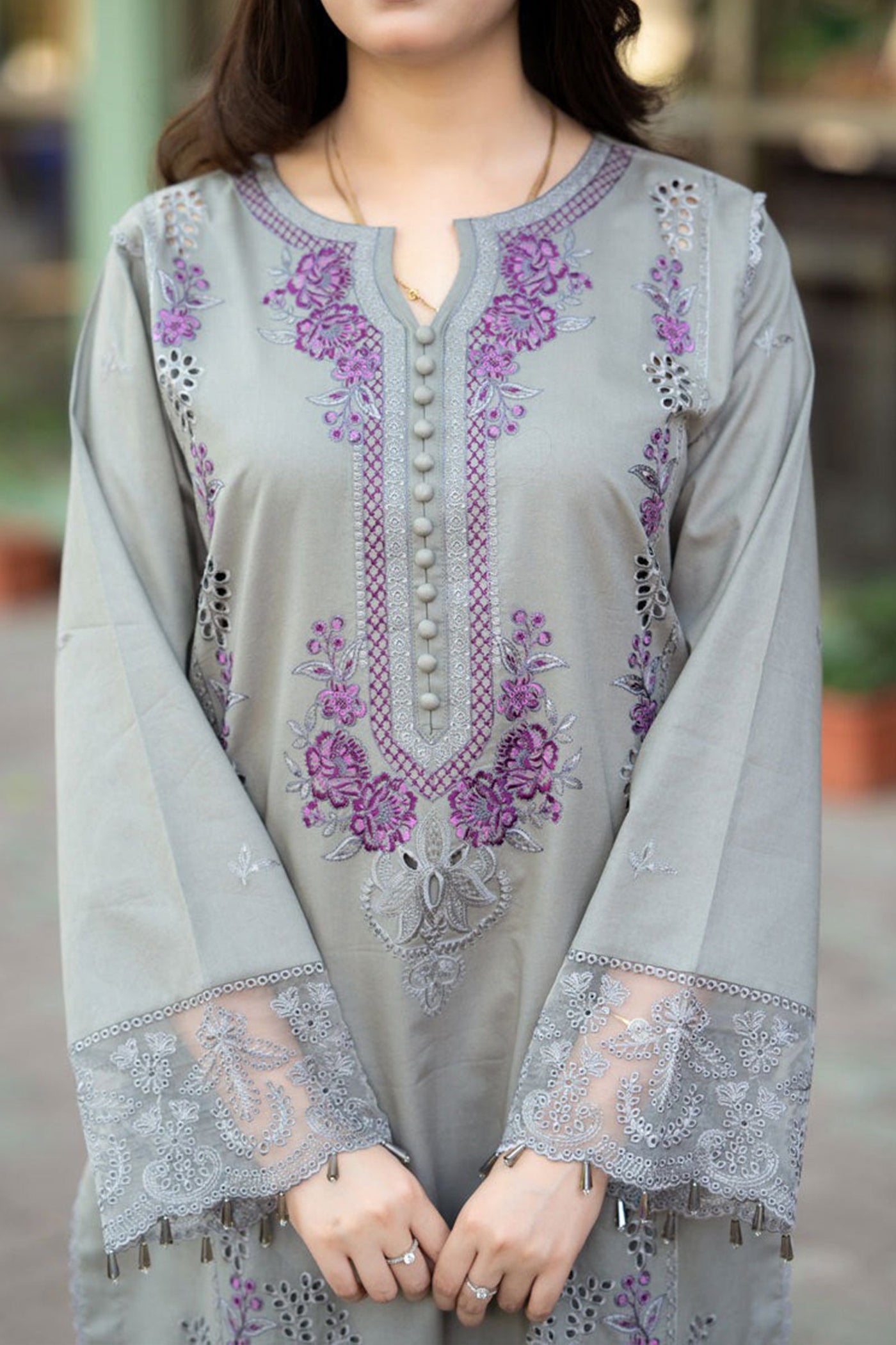 QN1126-LIBAAS-3PC DHANAK EMBROIDERED SHIRT WITH CHIFFON EMBROIDERED DUPATTA