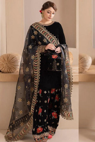 SM0002 Embroidered Winter Velvet Dress With Organza embroidered Dupatta