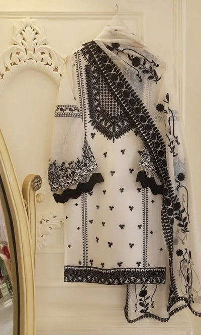 SM0009 Agha Noor 3PC Summer Lawn Heavy Embroidered Shirt With Embroidered Bamber Dupatta