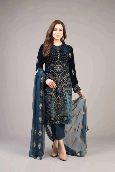 SM0013 Bareeze 3PC Summer Lawn Front Full Embroidered Back Bazo Embroidered Bember Dupatta
