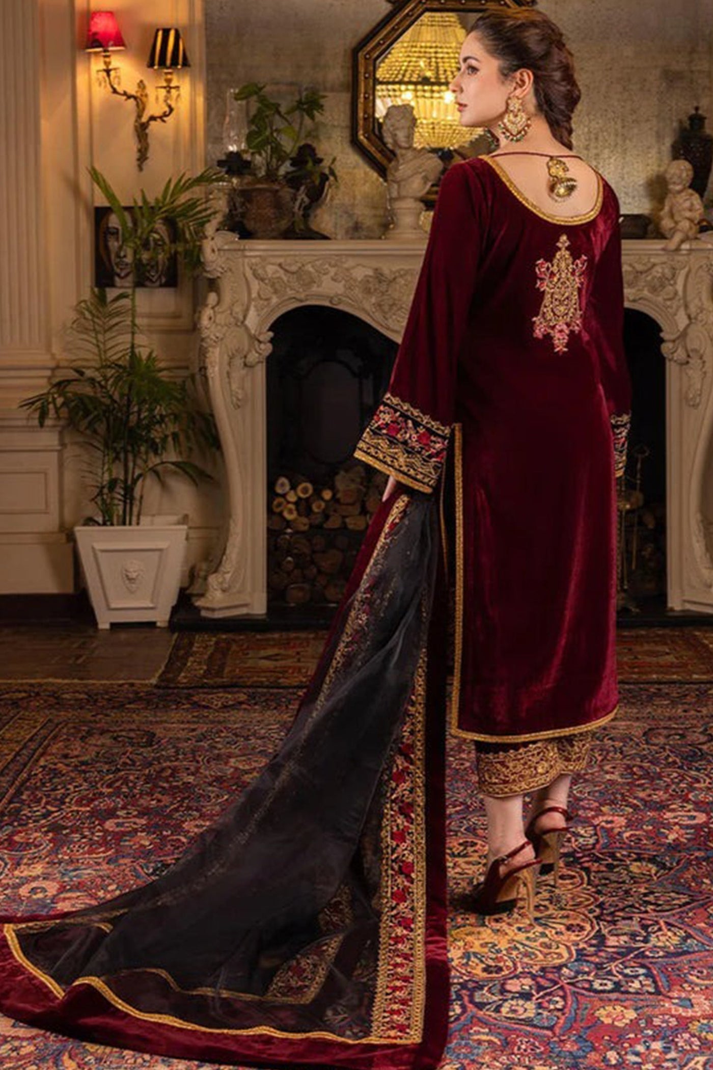 SM0006 Velvet Winter Embroidered 3 Piece Dress With Organza embroidered Dopata