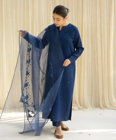 SM0024-SUMMER 3PC Lawn Embroidered Shirt With Organza Embroidered Dupatta