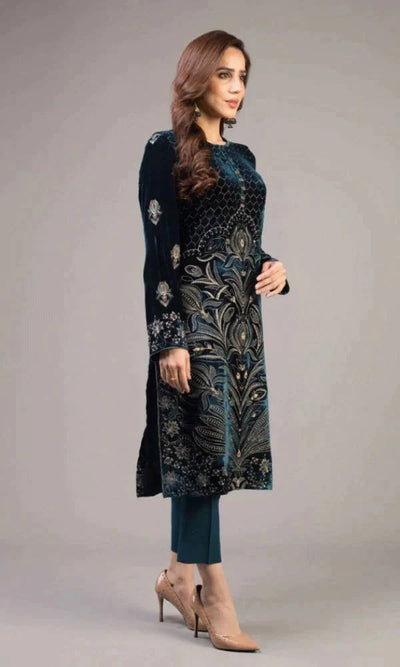 SM0013 Bareeze 3PC Summer Lawn Front Full Embroidered Back Bazo Embroidered Bember Dupatta
